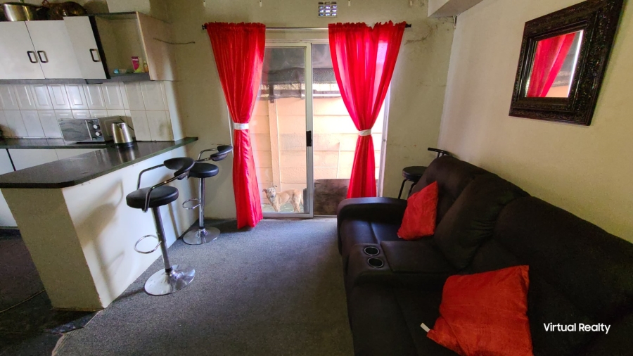 2 Bedroom Property for Sale in Leiden Western Cape